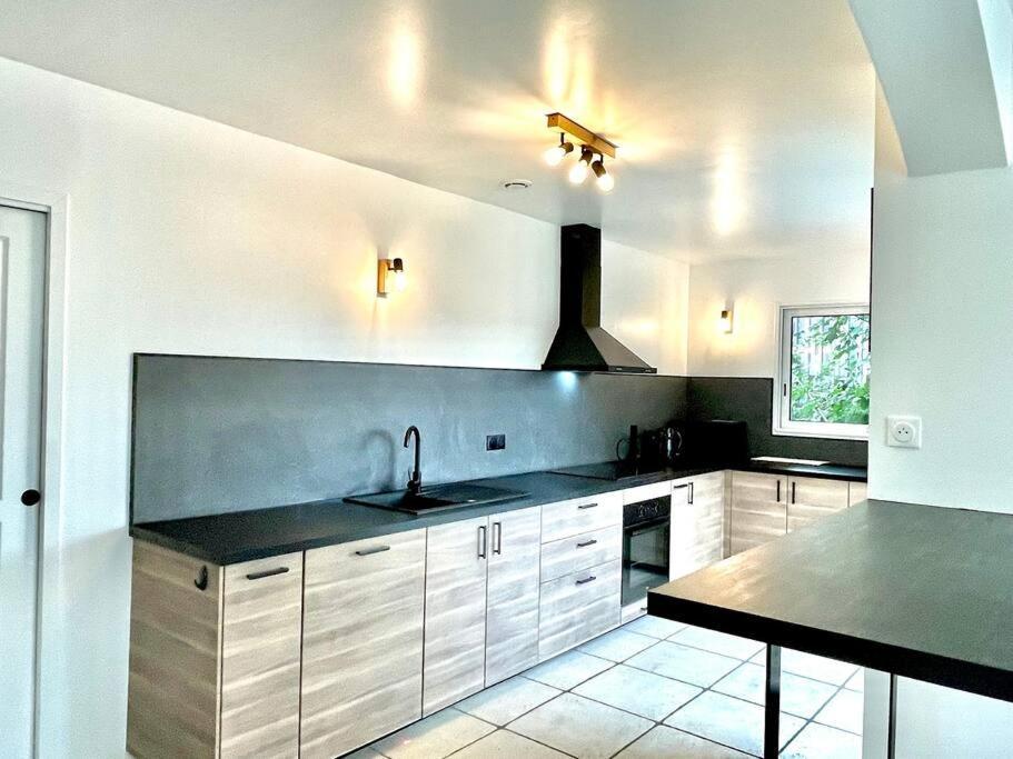Charmante Villa Pour 10 Personnes Saint-Augustin  Exterior foto